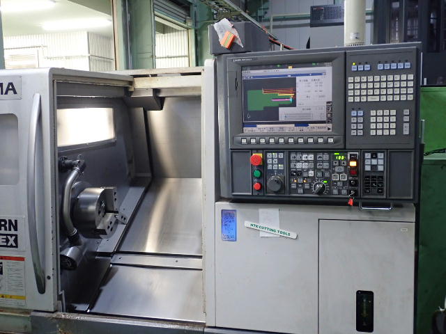 マシニングセンタ
